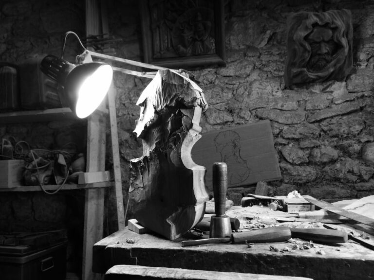 Sculpteur contemporain Alexandre Berlioz - en cours - Violon
